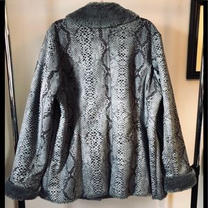 dennis basso Jackets & Coats - Dennis Basso Gray Snakeskin Coat Size 1X dennis basso Jackets & Coats - Dennis Basso Gray Snakeskin Coat Size 1X